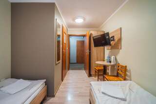 Курортные отели U Musa Карпач Стандартный двухместный номер с 2 отдельными кроватями-2